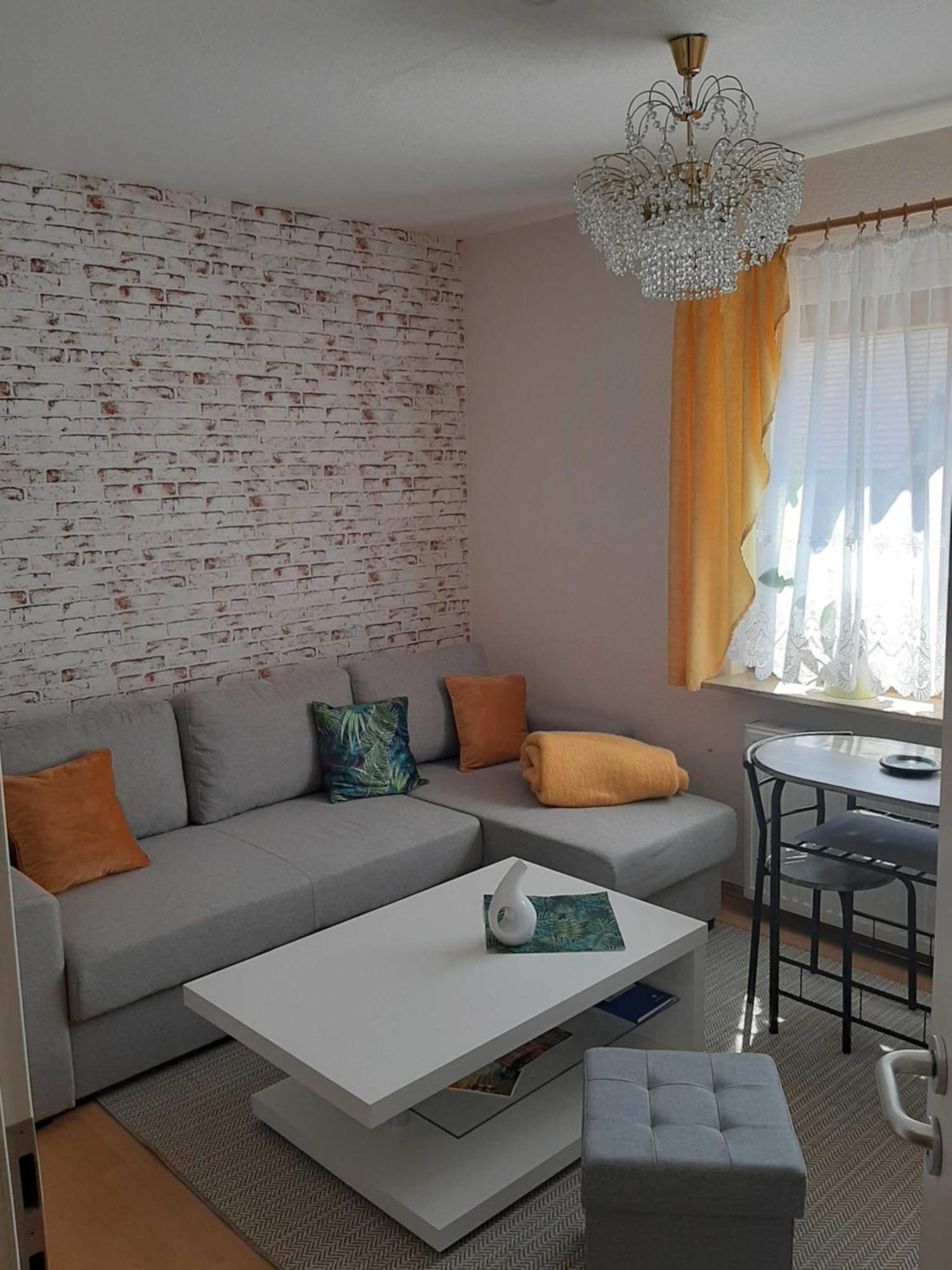 Ferienwohnung Am Suedhang 에텐하임 외부 사진